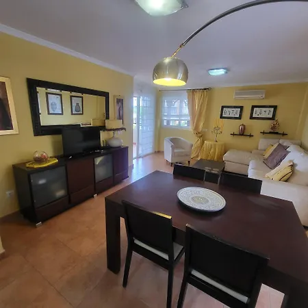 El Rincon 5 * لوس كريستيانوس